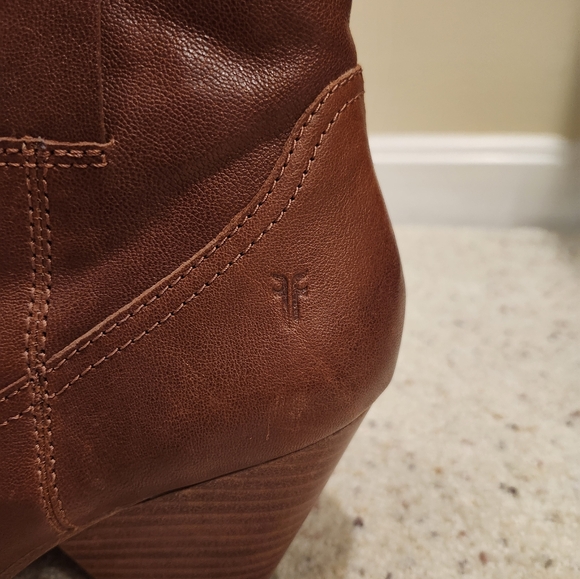Frye, size 8, cognac - Picture 4 of 6